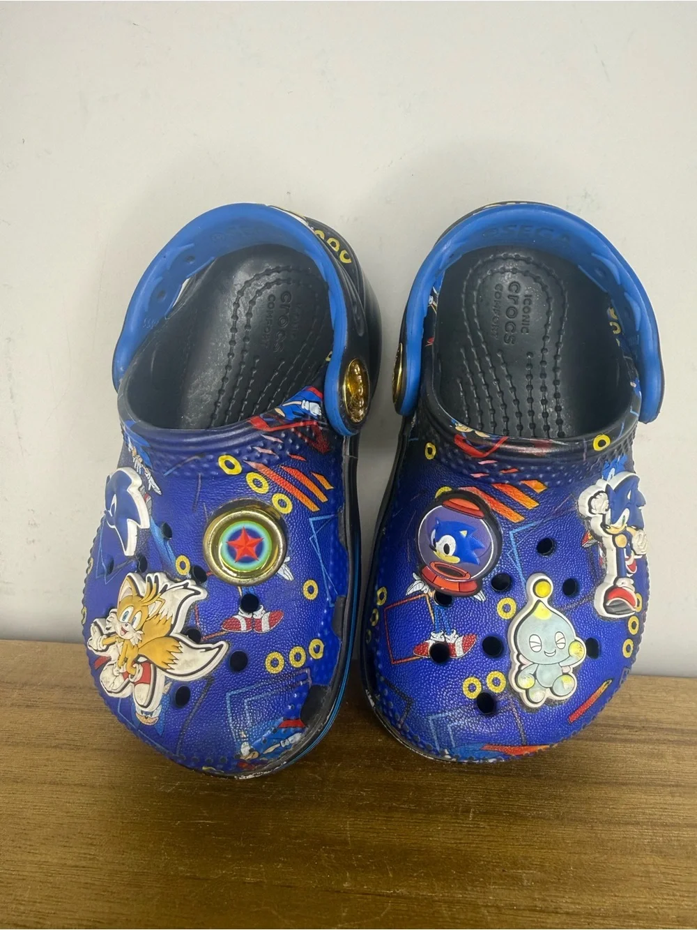 Crocs Kids' Blue Sonic the Hedgehog